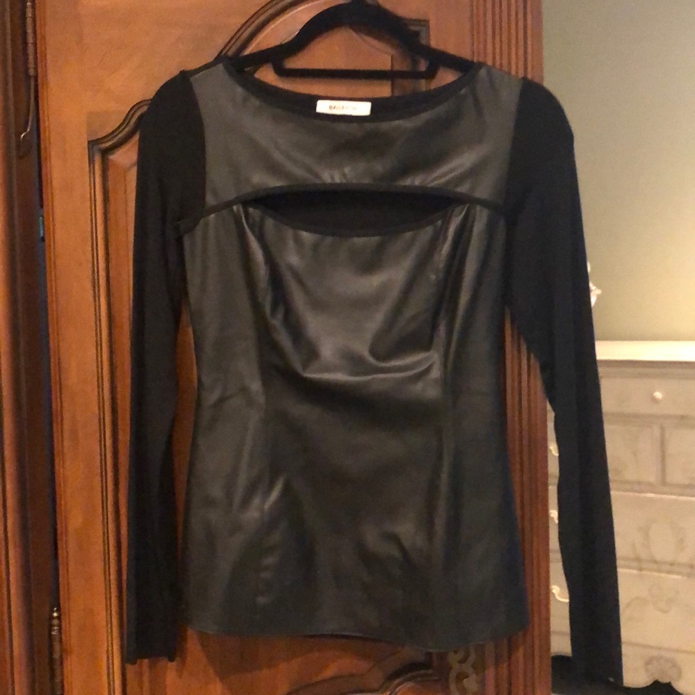Bailey 44 leather top